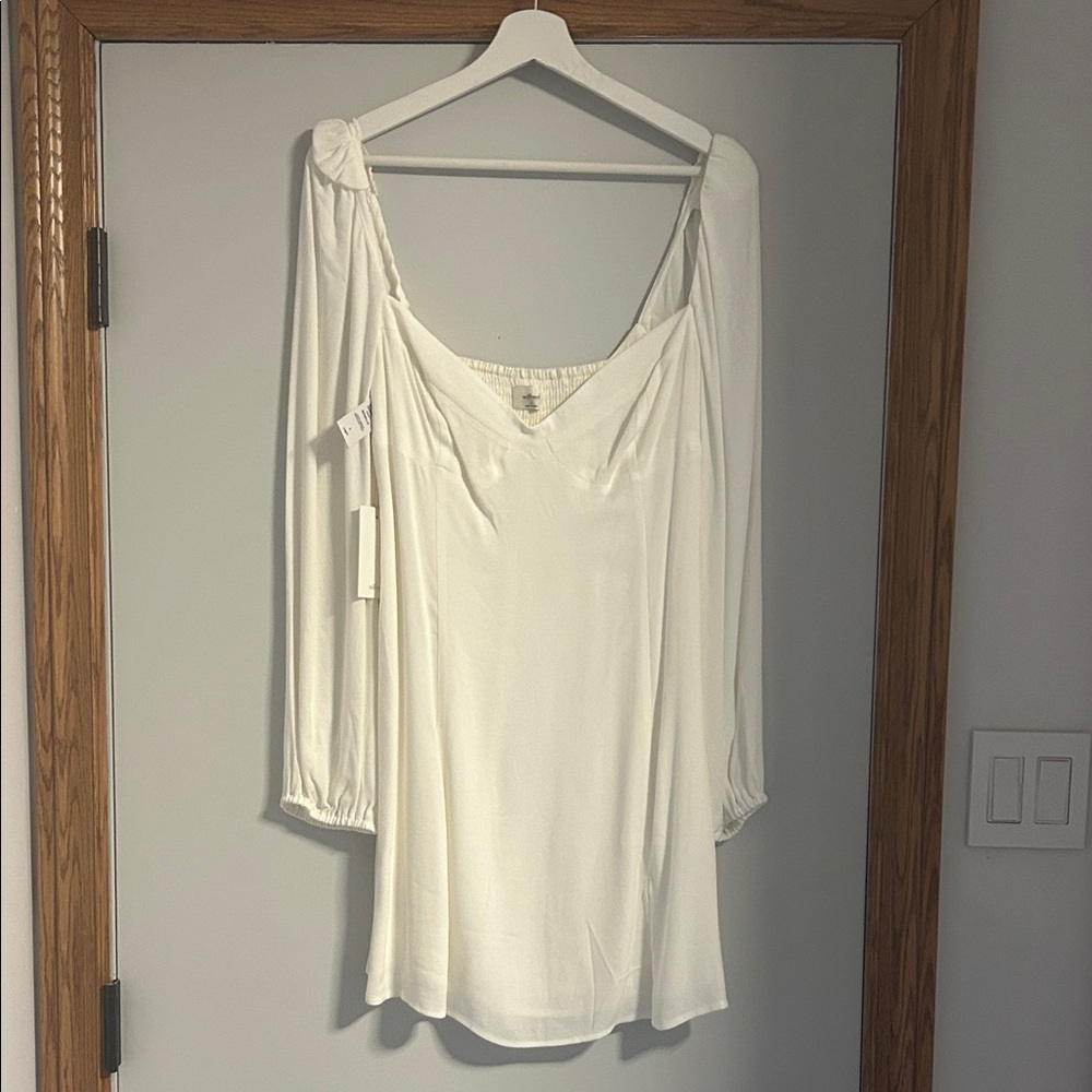 BNWT Wilfred Novella Dress